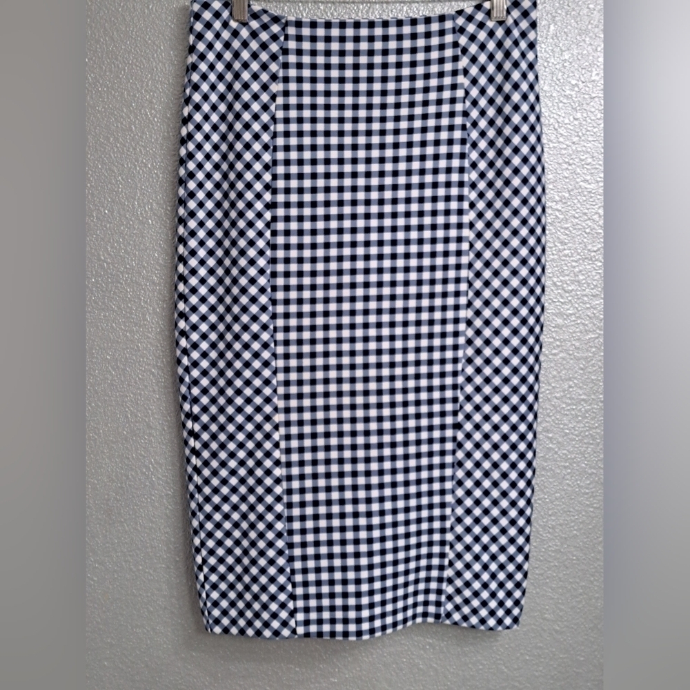 7th Avenue Design Studio Gingham Pencil Skirt  Size 4